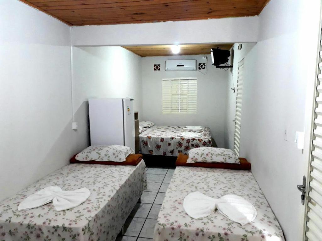 Отель Hospedagem Do Mineiro Бонито Экстерьер фото